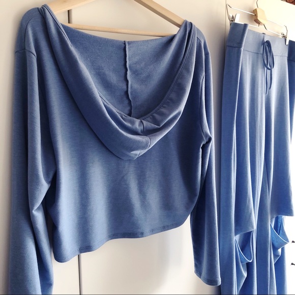 Powder Blue Matching Lounge Set - Picture 3 of 5